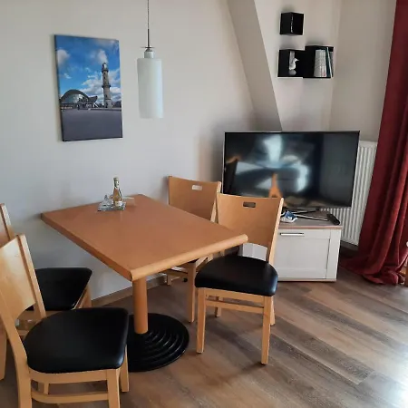 Windsbraut Im Immenbarg * Rostock